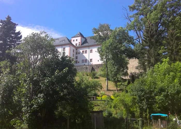 Ferienwohnung Augustusburg Апартаменты *